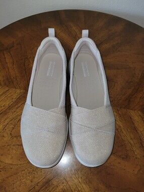 Skechers On-the-GO® Flex - Cherie Slip-on Shoes, Natural, 8, EUC, Like New